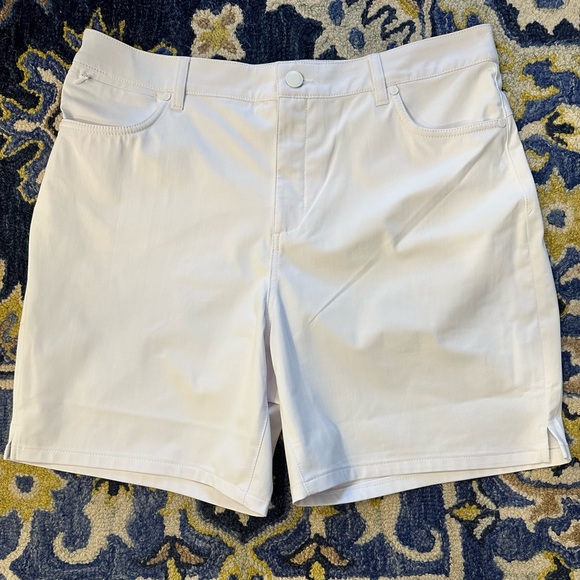 Tommy Bahama Pants - Tommy Bahama Women's White Shorts